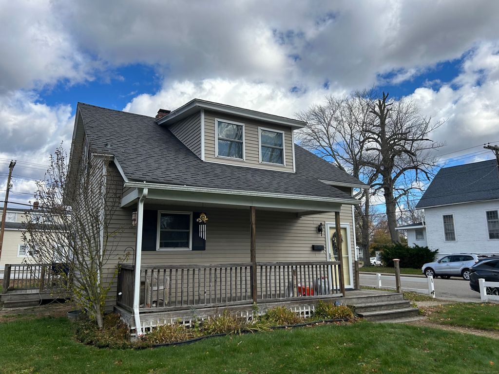 Photo of 163 Hickory Street, Norwich, CT 06360 (MLS # 24138755)