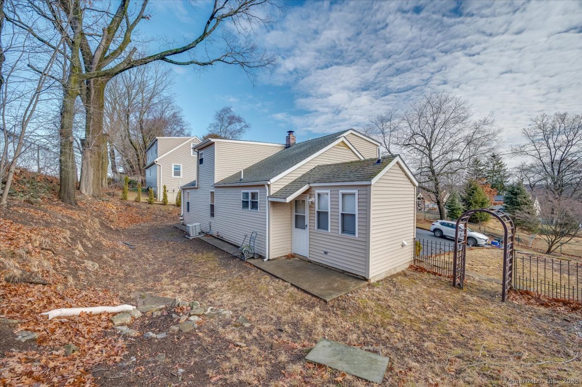 14 Indian Avenue, Derby, Connecticut image 16