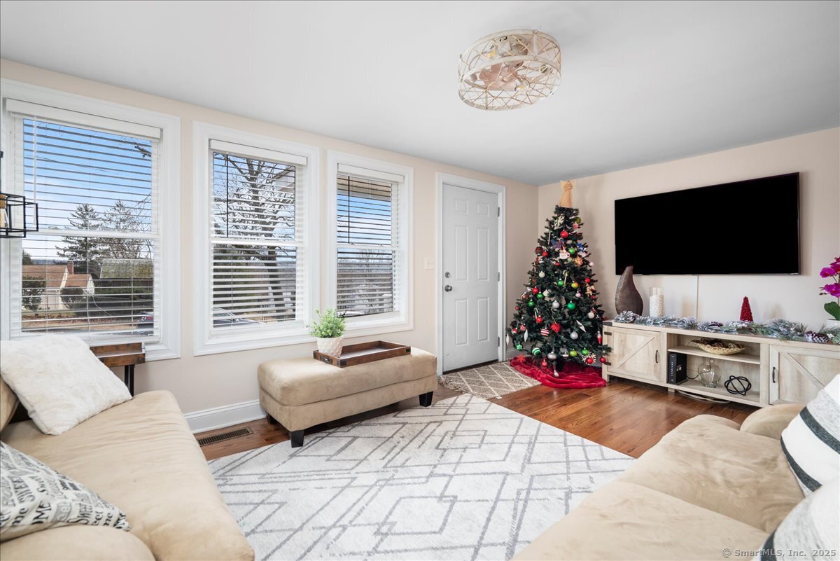 14 Indian Avenue, Derby, Connecticut image 6
