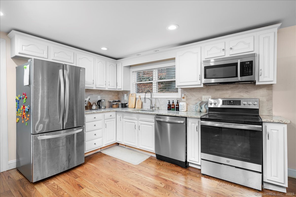 14 Indian Avenue, Derby, Connecticut image 3