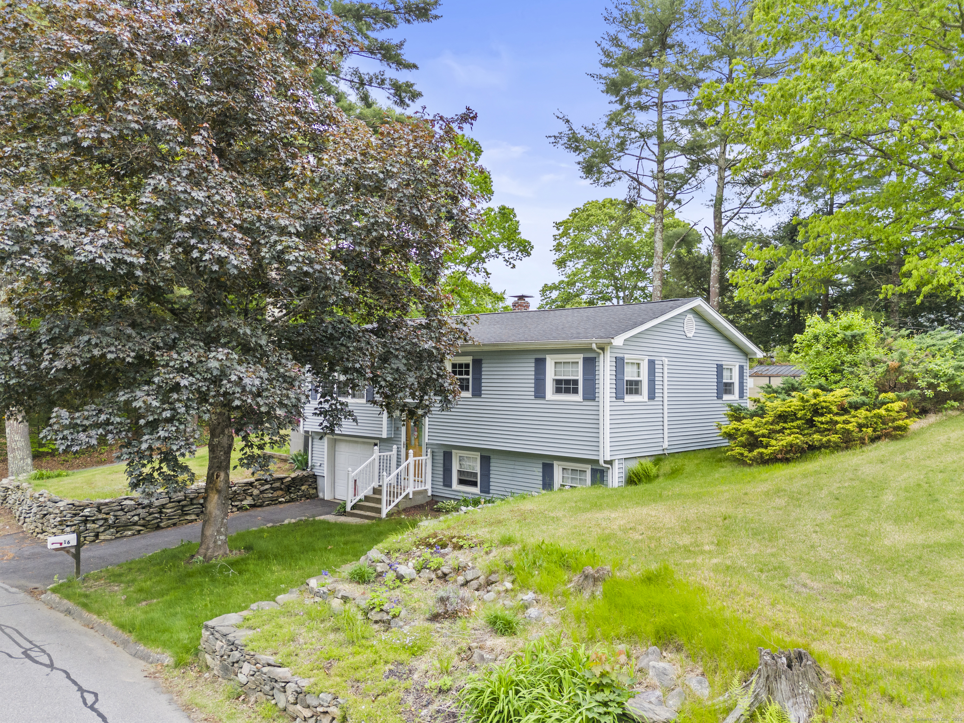 16 Spring Road