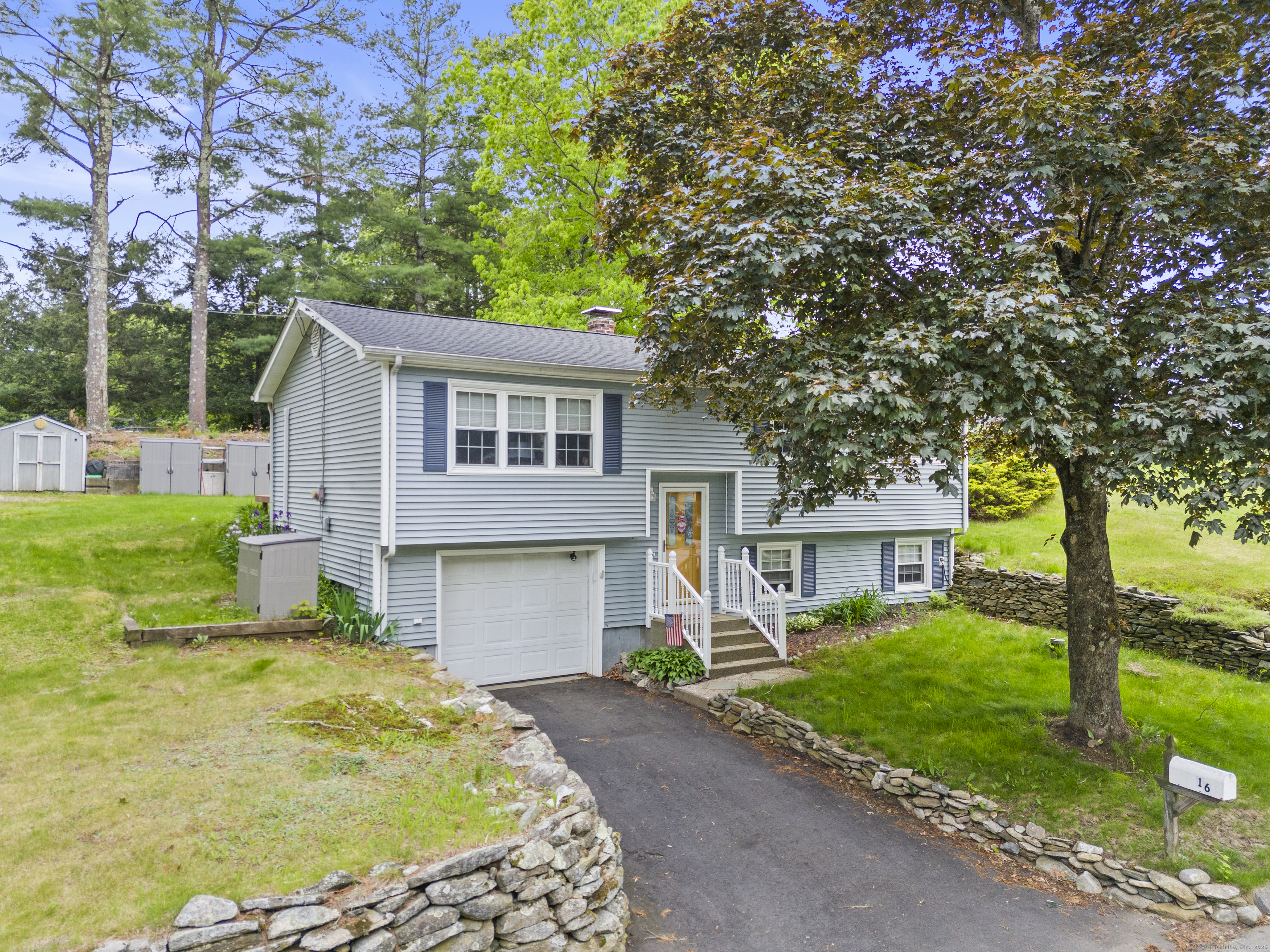16 Spring Road