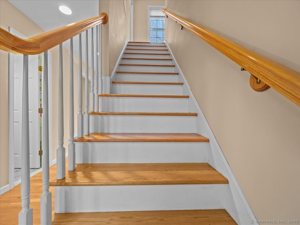 96 River Road, Clinton, Connecticut image 18