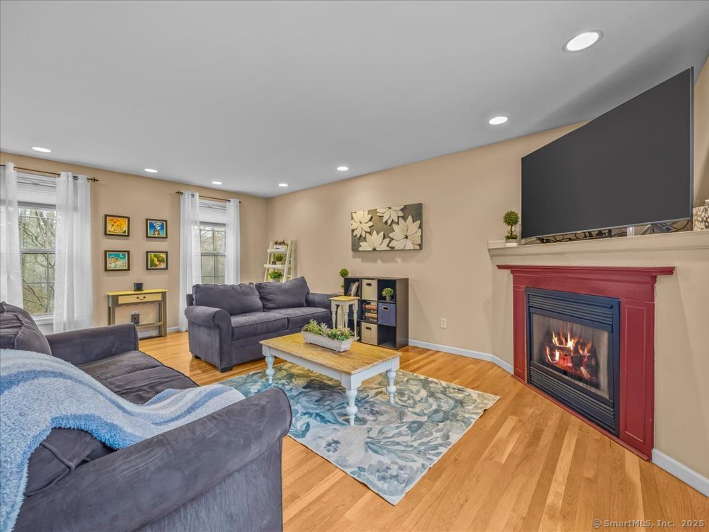 96 River Road, Clinton, Connecticut image 7