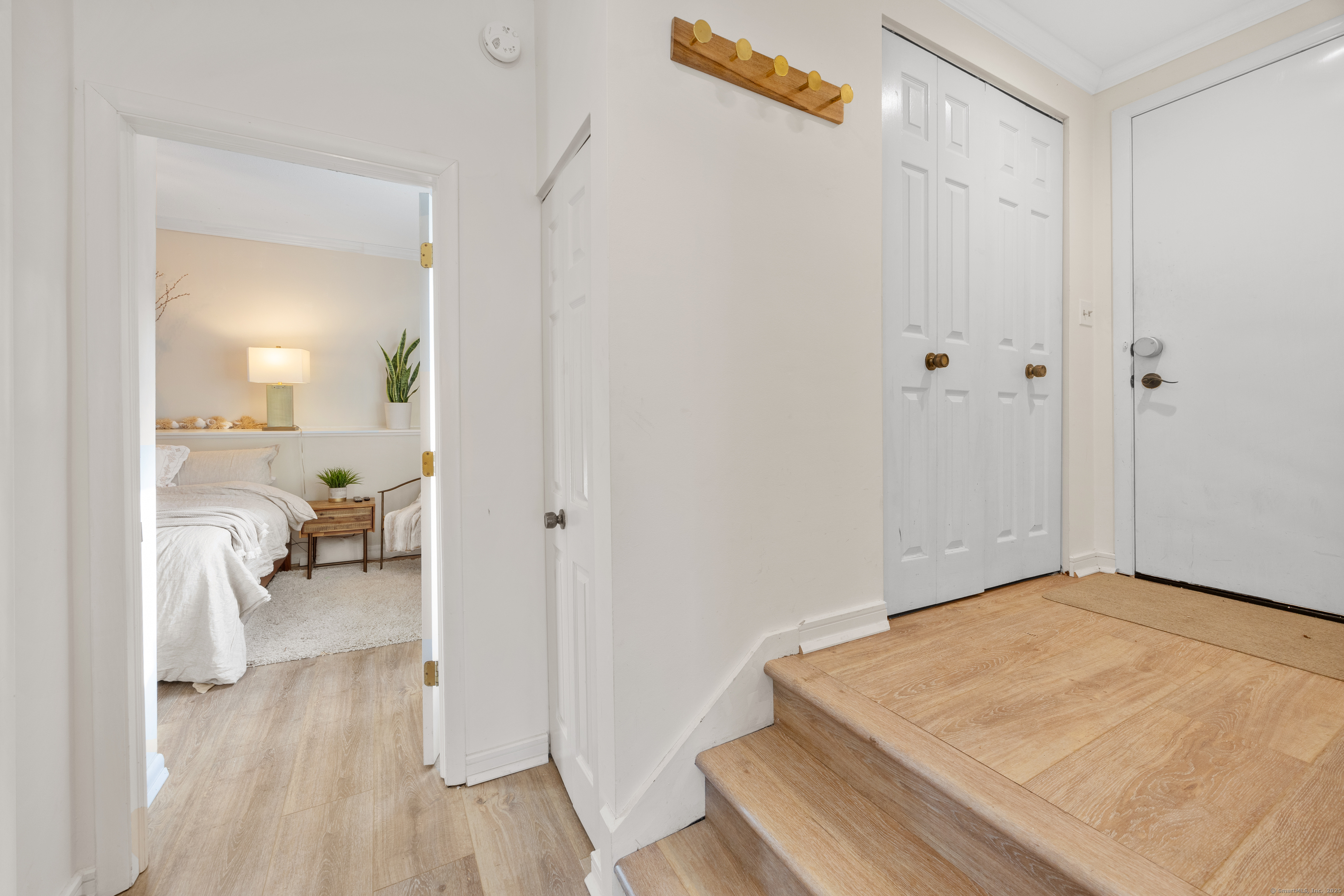 16 Pine Orchard Road #APT 1, Branford, Connecticut image 3