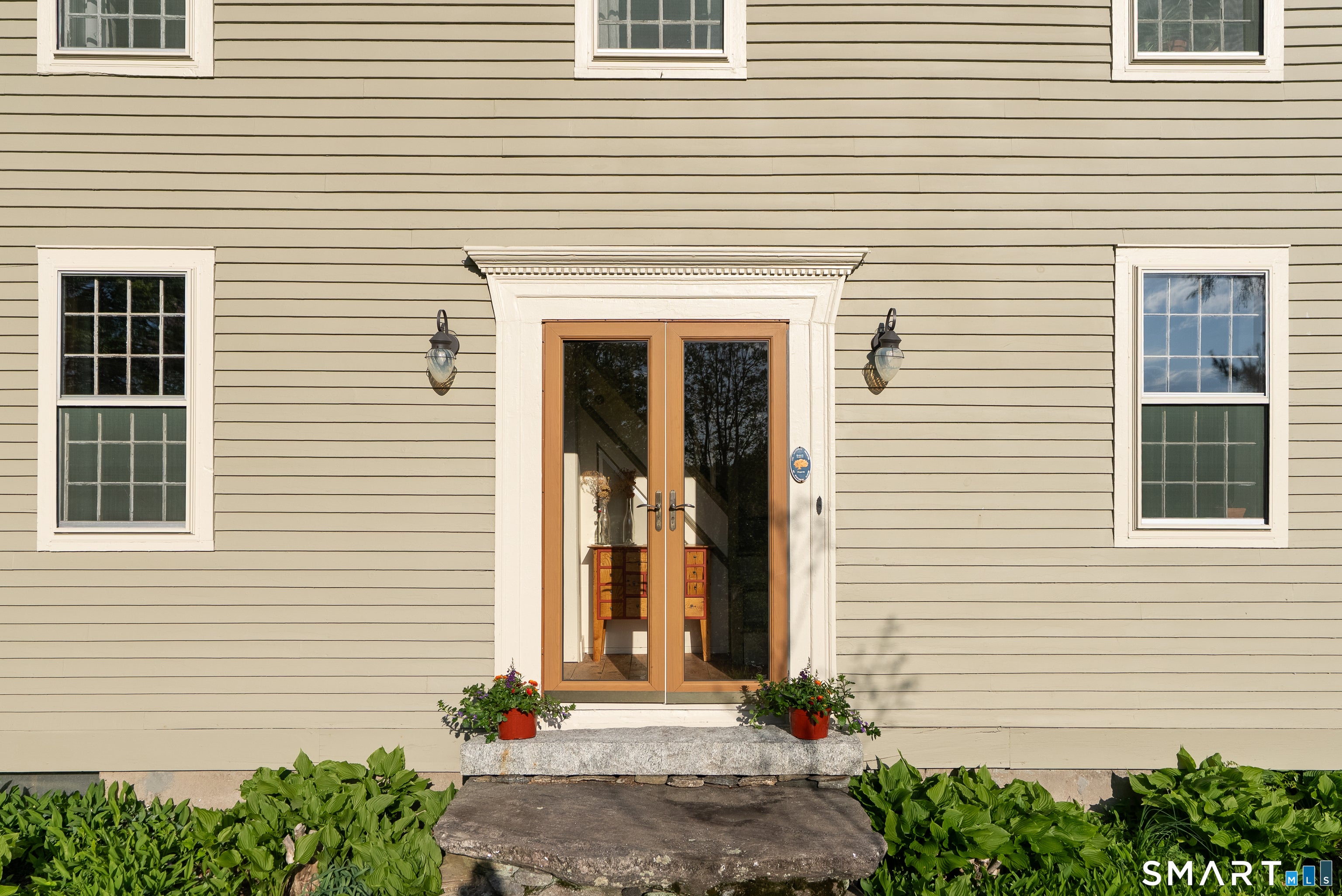 4 Cemetery Road