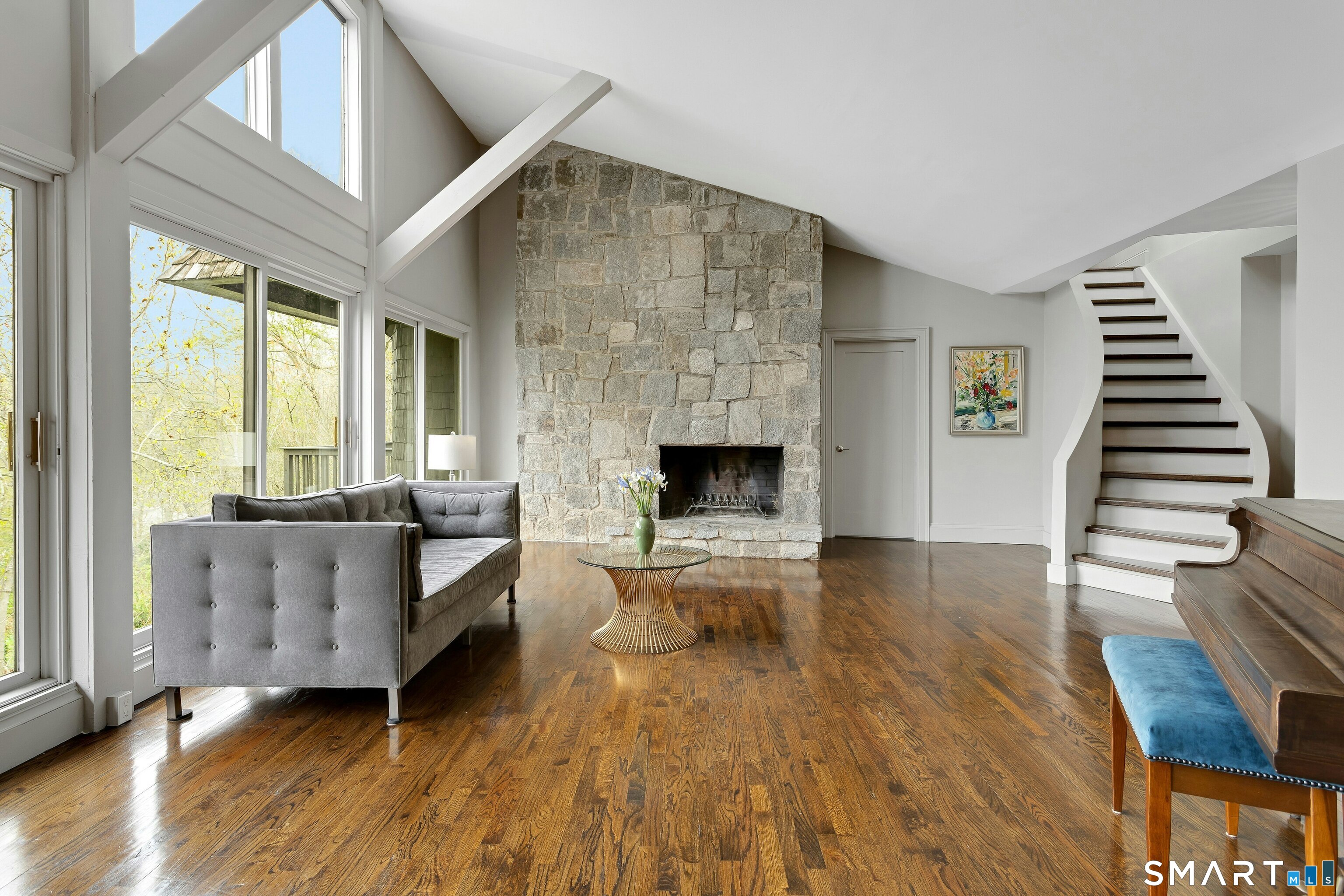 22 Hill Farm Road