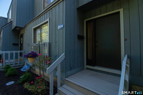 Tiny photo for 604 Plymouth Colony #604, Branford, CT 06405 (MLS # 24182857)