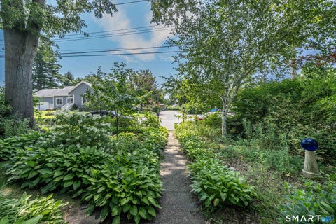 Tiny photo for 6 Twins Court, Norwich, CT 06360 (MLS # 24198355)