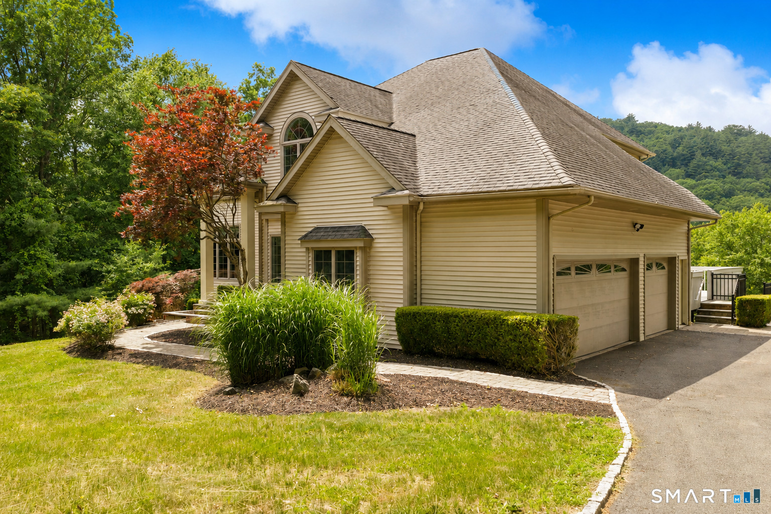 282 Tepi Drive