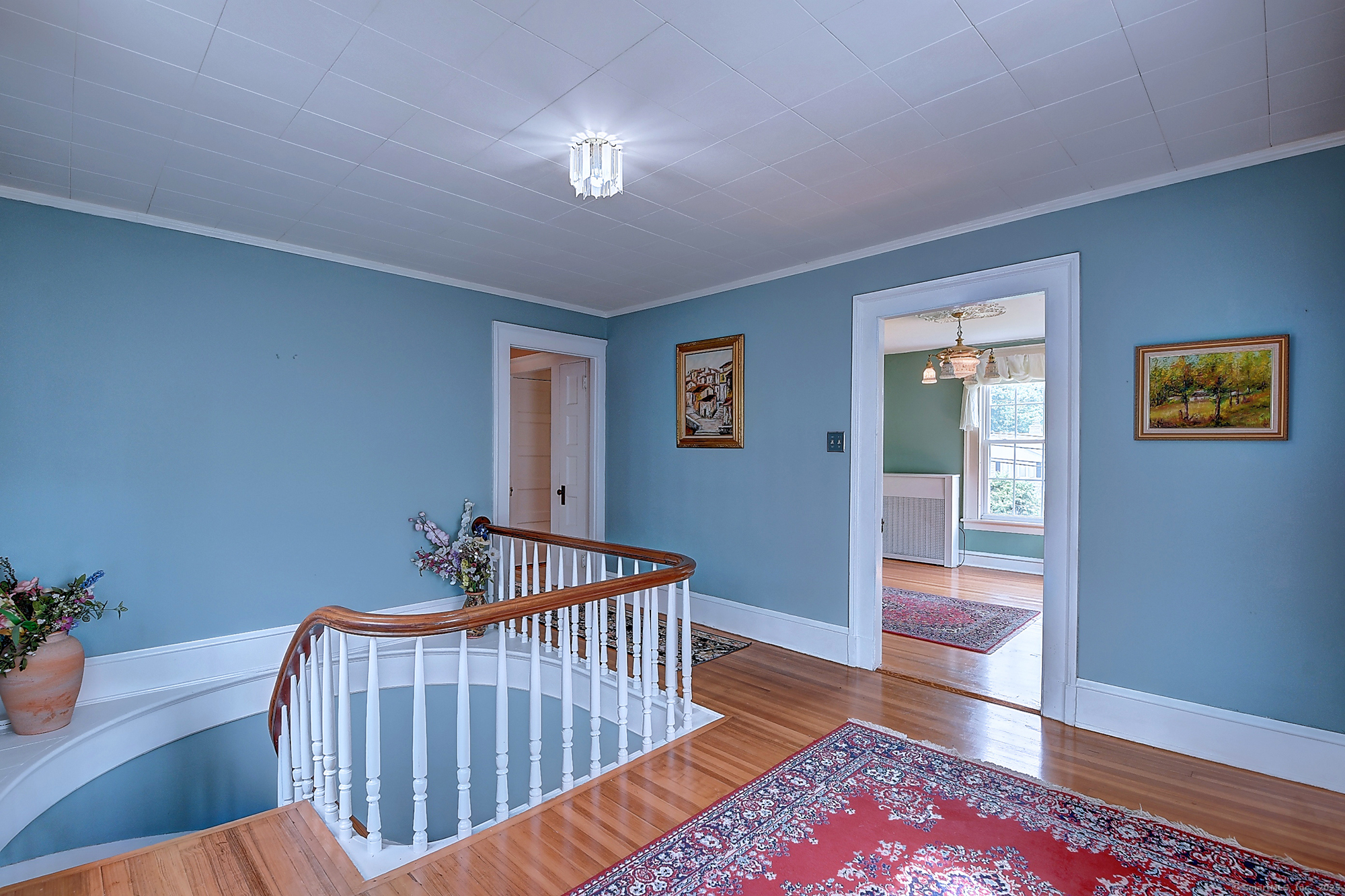 33 West Hartford Road