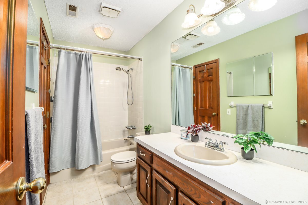 55 Mill Plain Road #18-3, Danbury, Connecticut image 15
