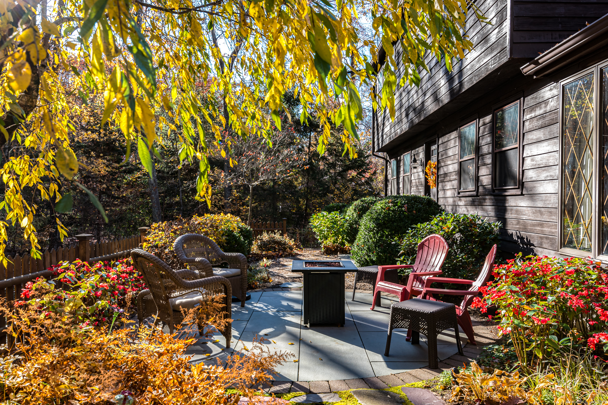 24 Quiet Woods Road, East Hampton, Connecticut image 3