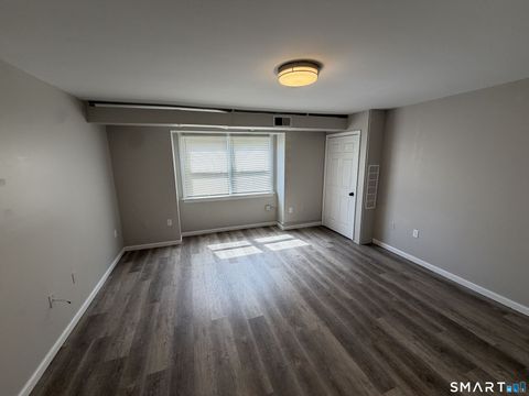 Tiny photo for 330 Blake Street #C-2, New Haven, CT 06515 (MLS # 24174560)