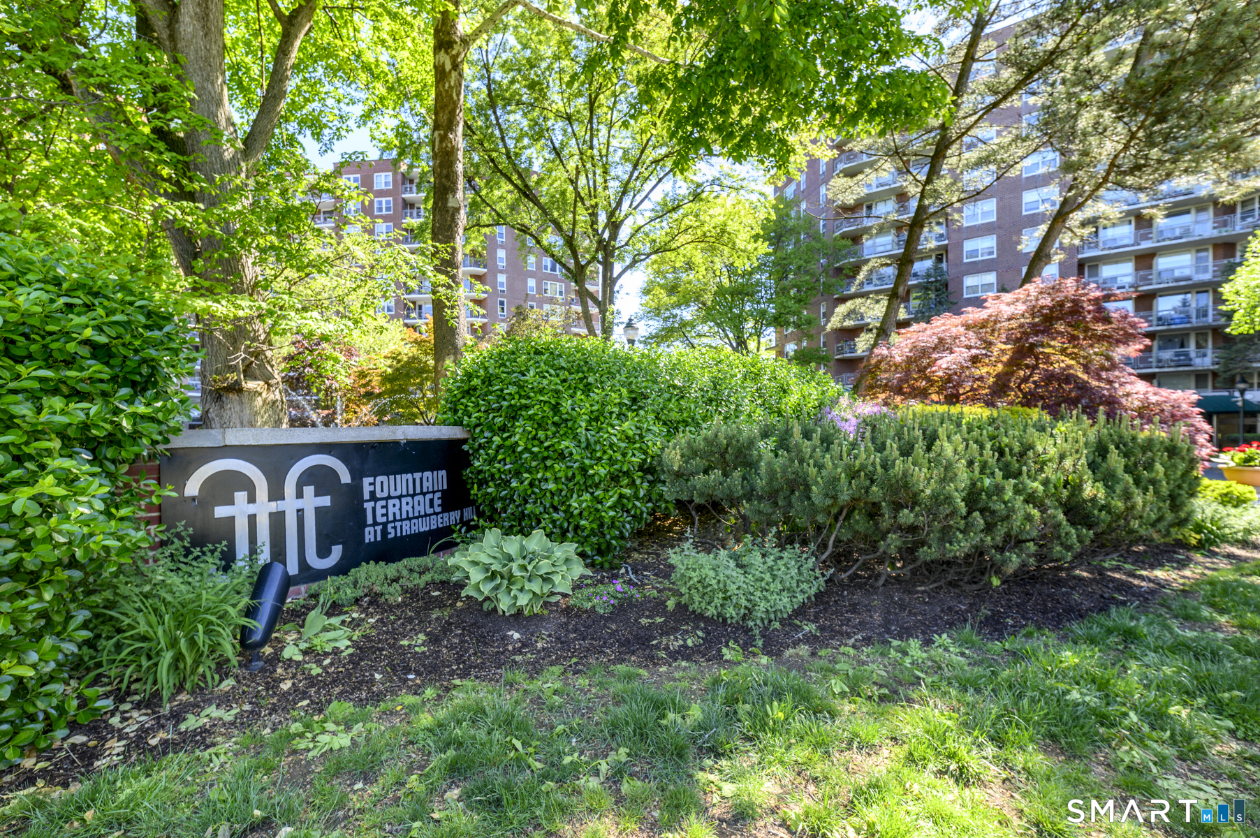 71 Strawberry Hill Avenue 519