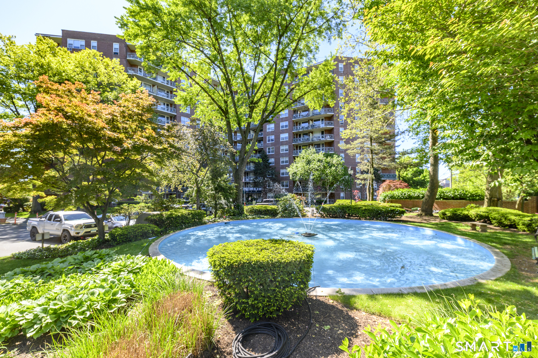 71 Strawberry Hill Avenue 519