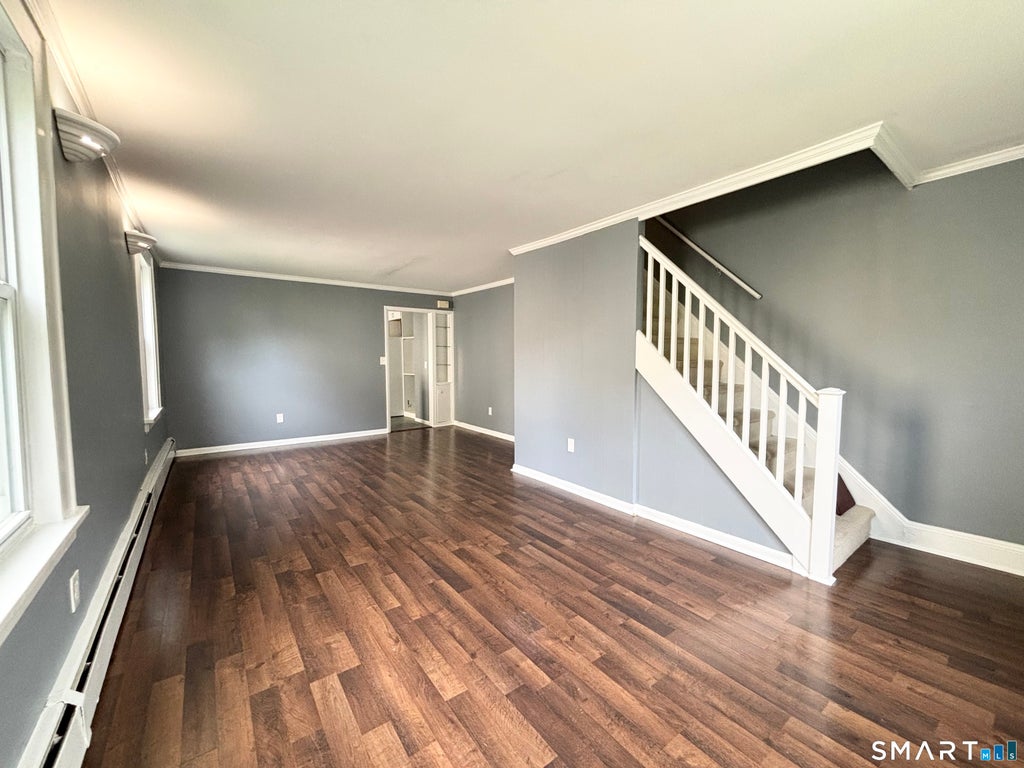 Photo of 243 Knickerbocker Avenue, Stamford, CT 06907 (MLS # 24210433)