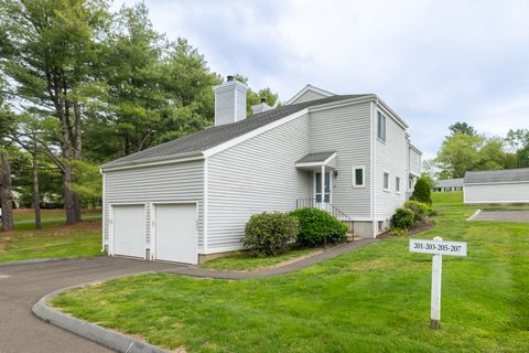 201 Greens Farm Road 201 Branford CT 06405