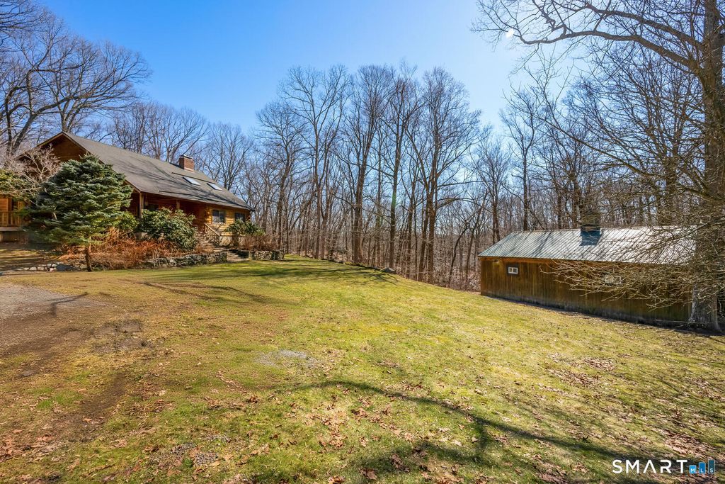 Photo of 766 N Park Avenue, Easton, CT 06612 (MLS # 24158536)