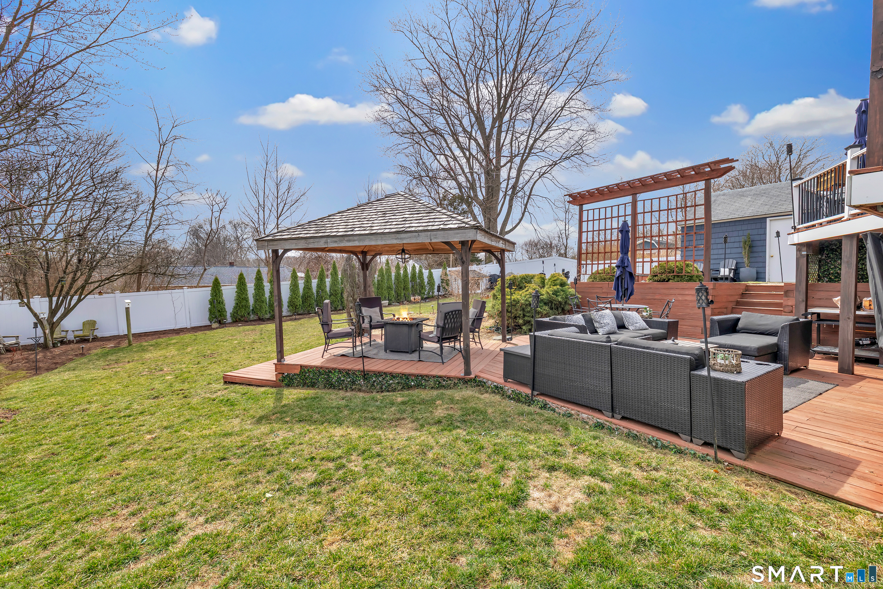 1107 Naugatuck Avenue