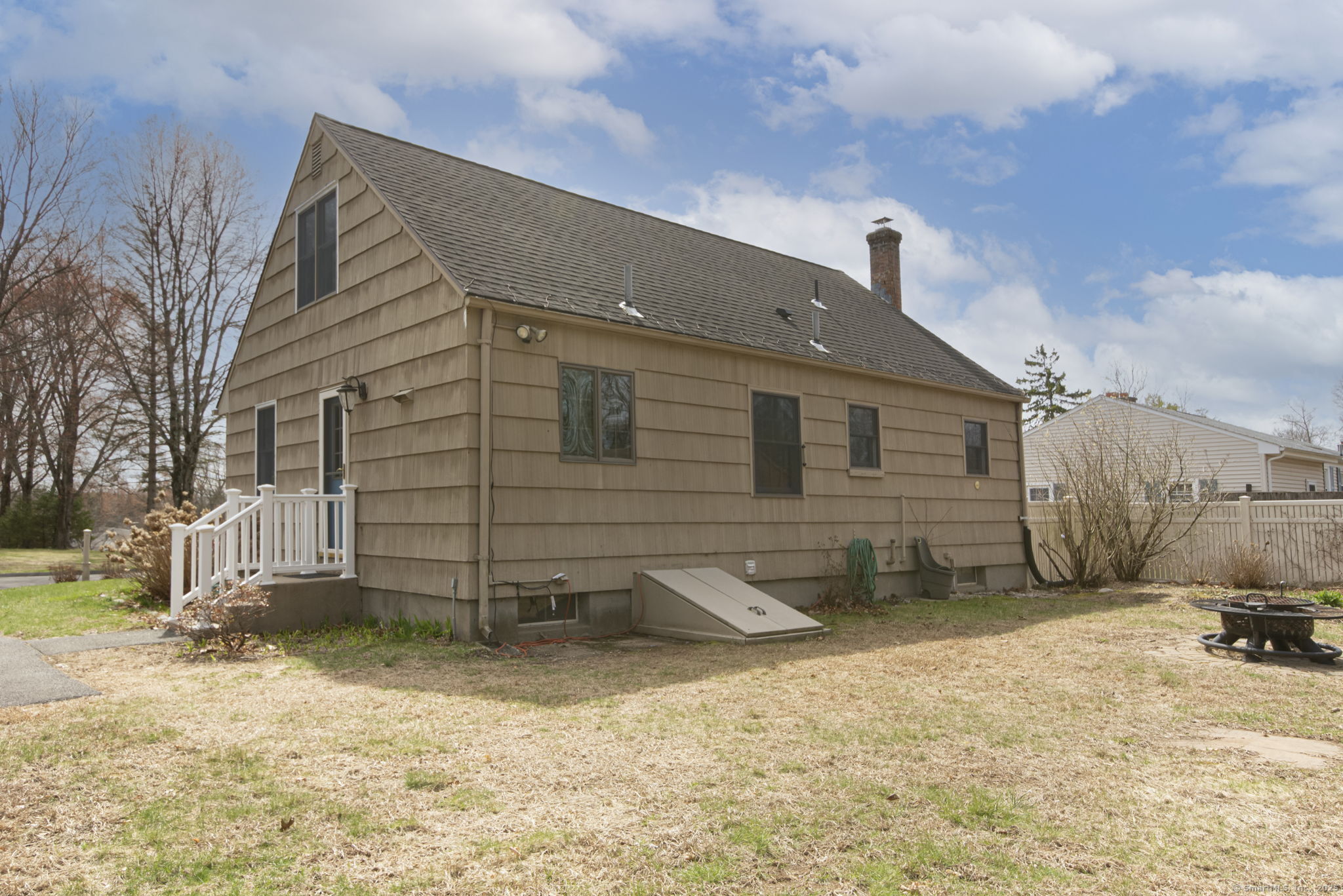 9 Bobolink Lane, Enfield, Connecticut image 6