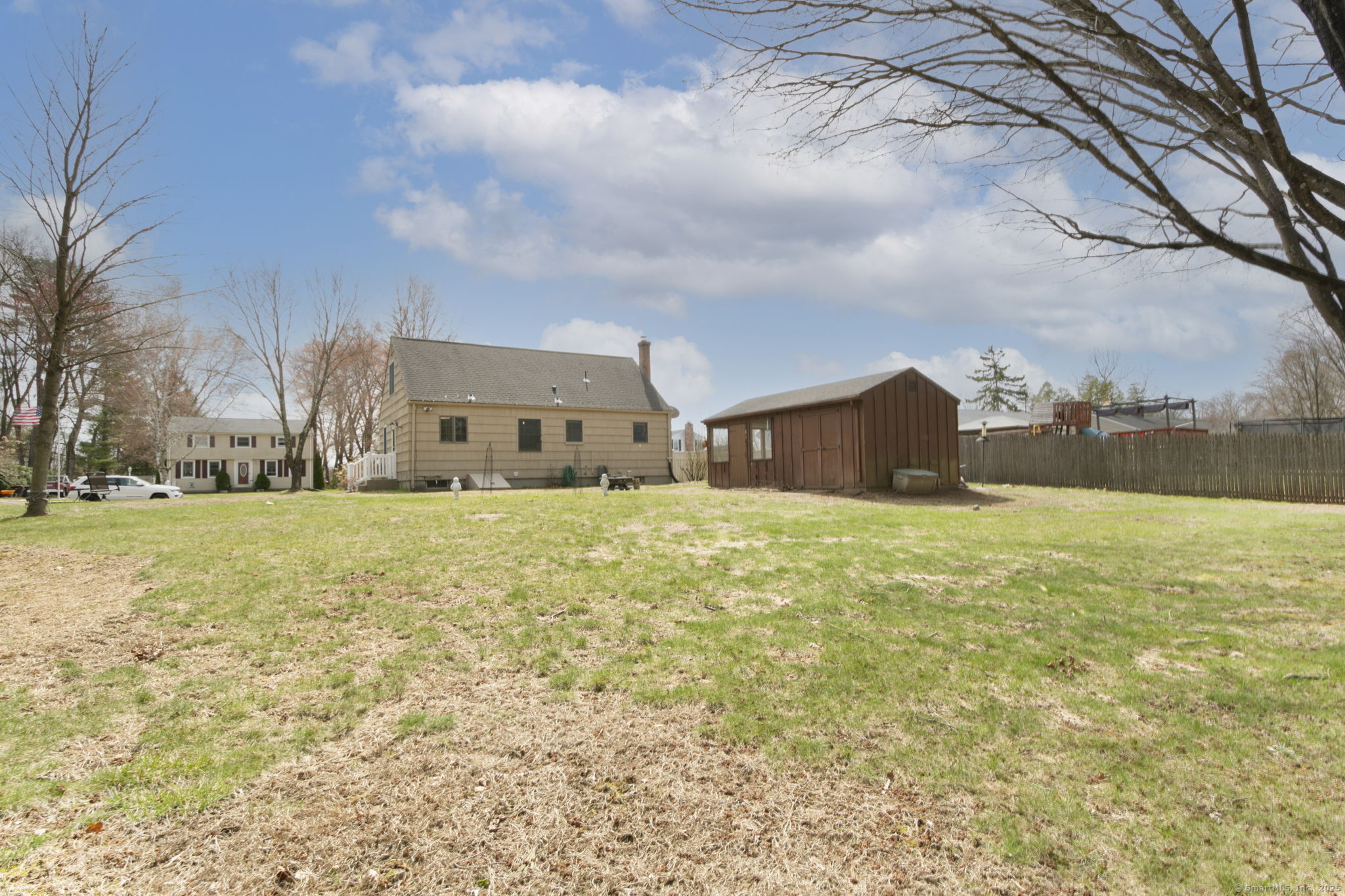 9 Bobolink Lane, Enfield, Connecticut image 4