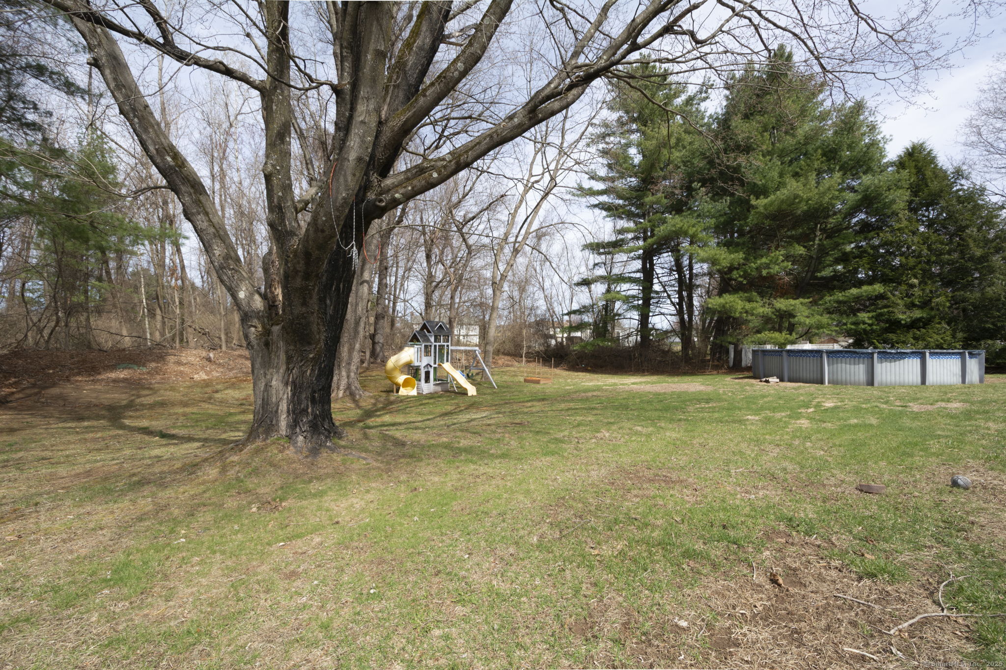 9 Bobolink Lane, Enfield, Connecticut image 7