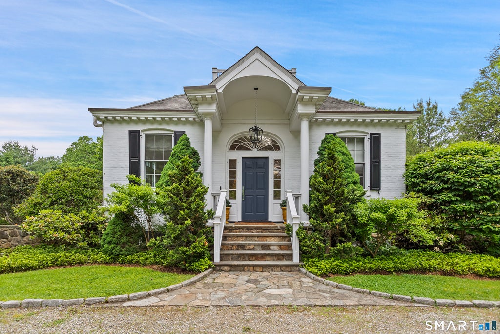 Photo of 125 West Road, New Canaan, CT 06840 (MLS # 24203624)