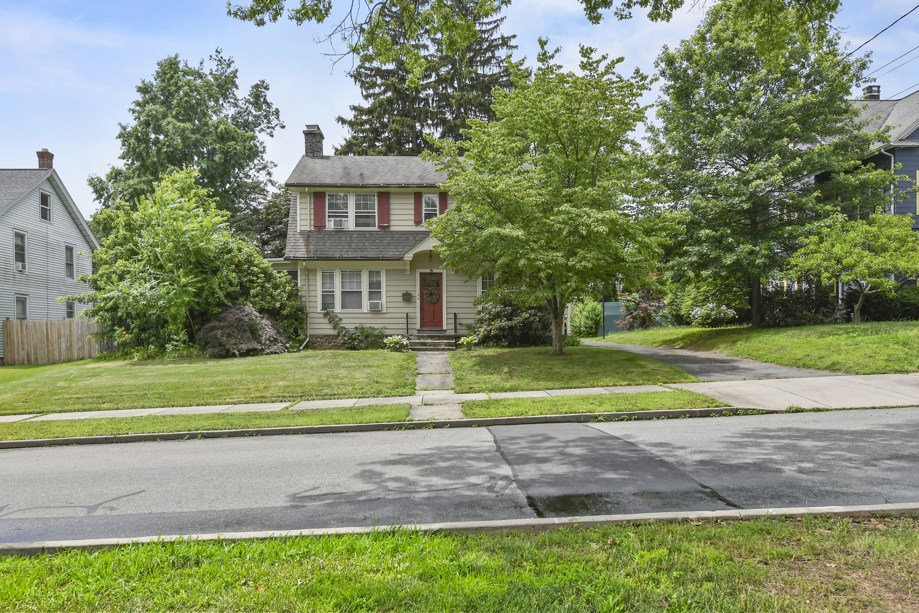 36 Winthrop Terrace