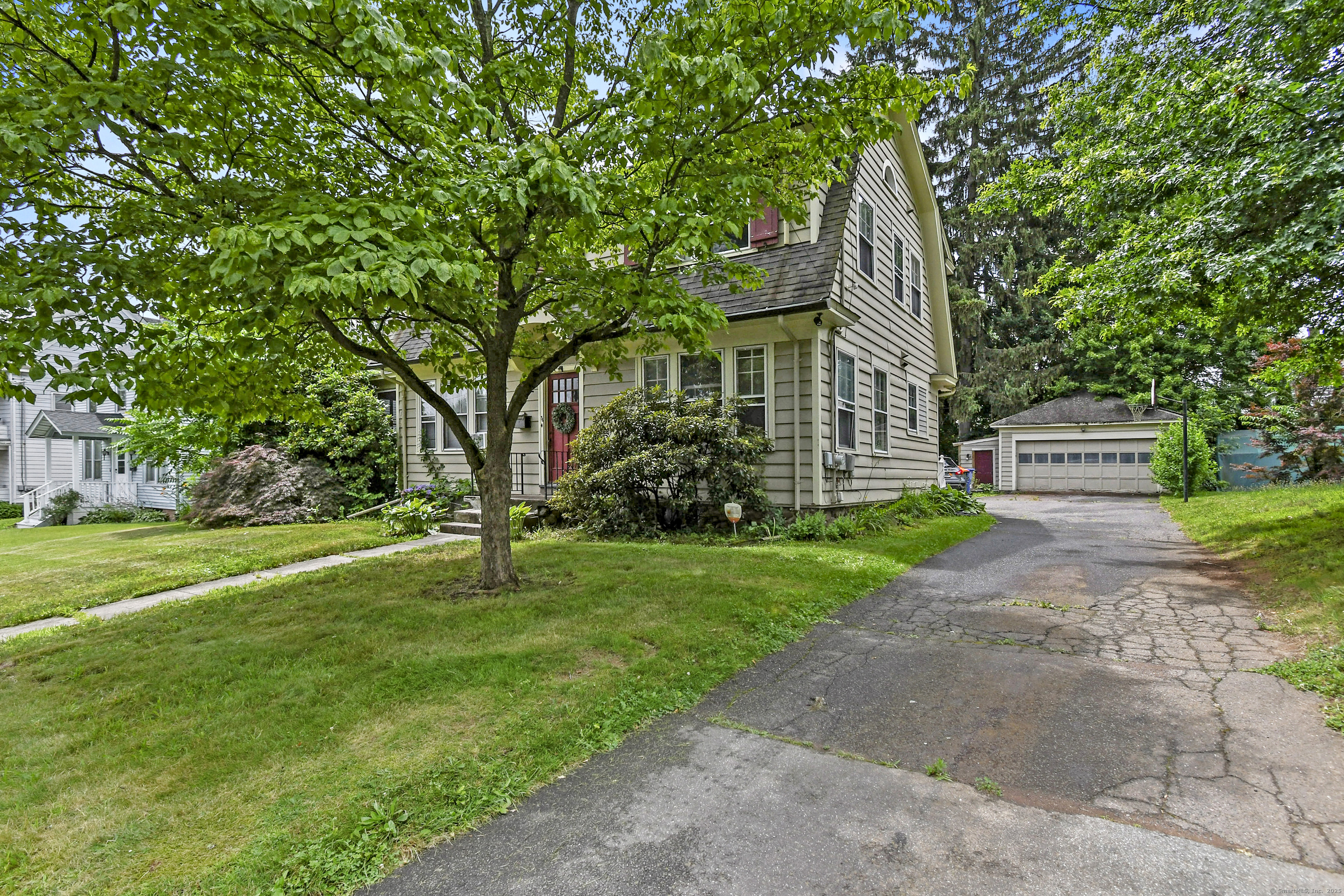 36 Winthrop Terrace