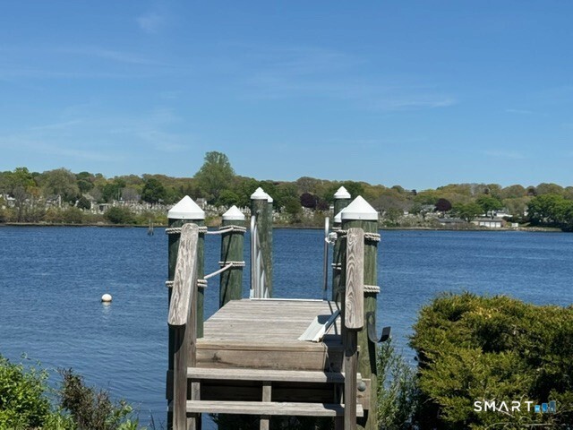 174 River Road