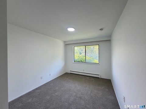 Tiny photo for 154 Cold Spring Road #86, Stamford, CT 06905 (MLS # 24179661)