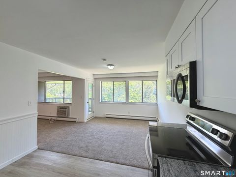 Tiny photo for 154 Cold Spring Road #86, Stamford, CT 06905 (MLS # 24179661)