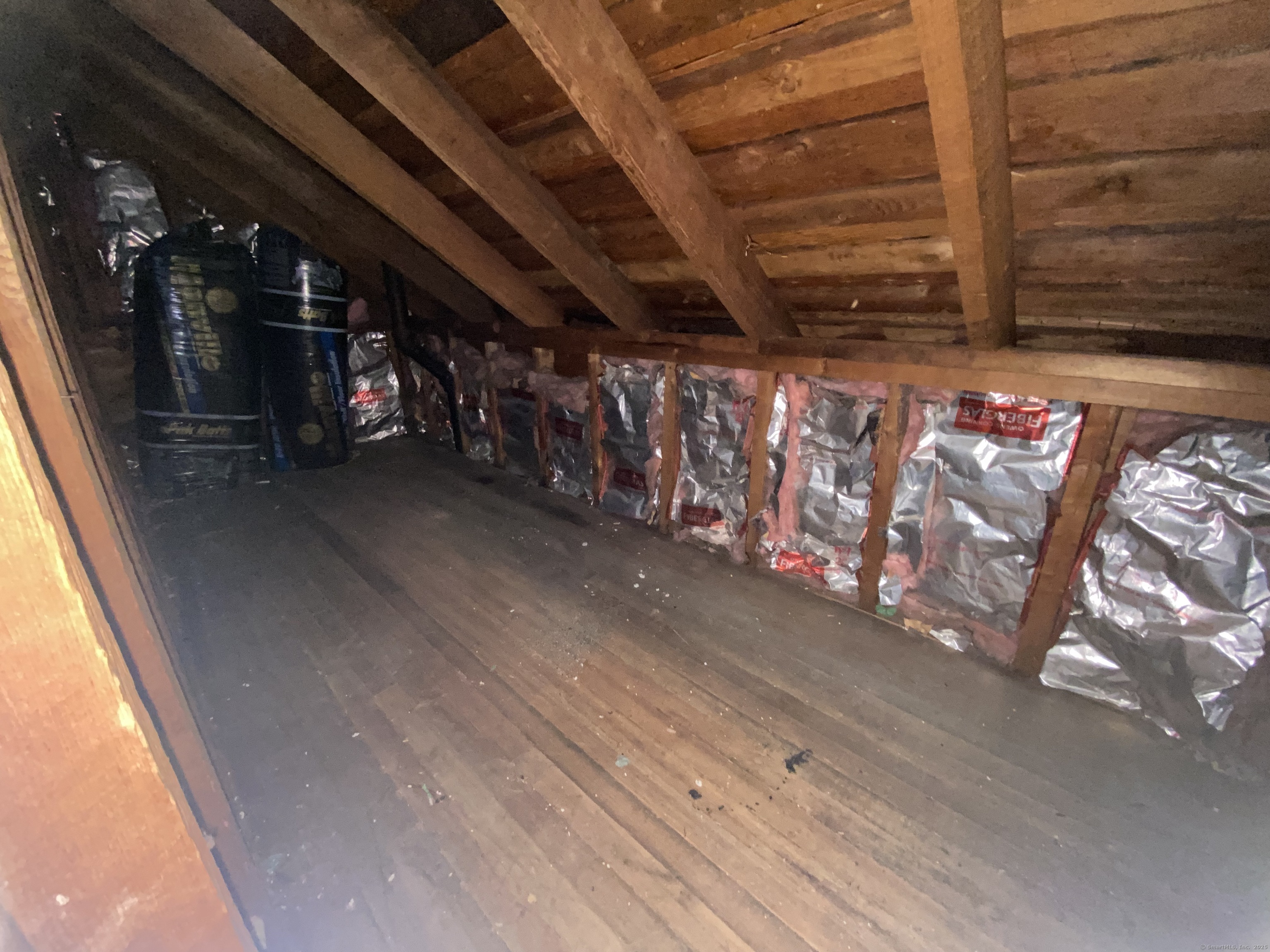 Middletown, Connecticut 06457, United States, 2 Bedrooms Bedrooms, ,1 BathroomBathrooms,Residential,Pending,185195