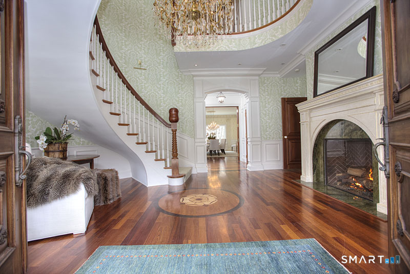637 Valley Road