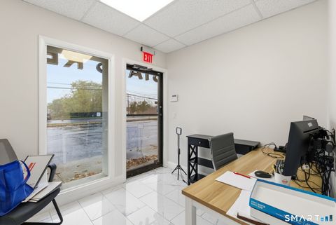 Tiny photo for 101 Quinnipiac Avenue, North Haven, CT 06473 (MLS # 24145345)