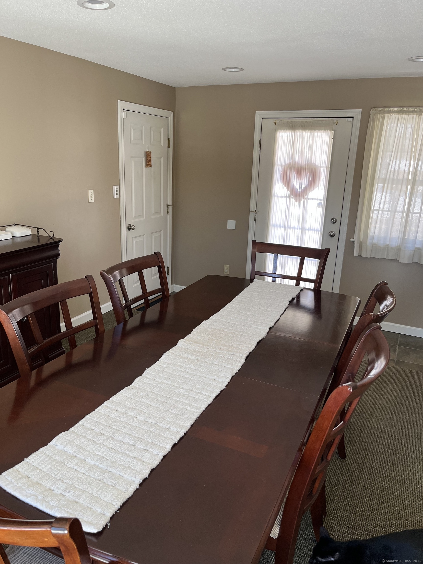 35 Steele Road, Enfield, Connecticut image 2