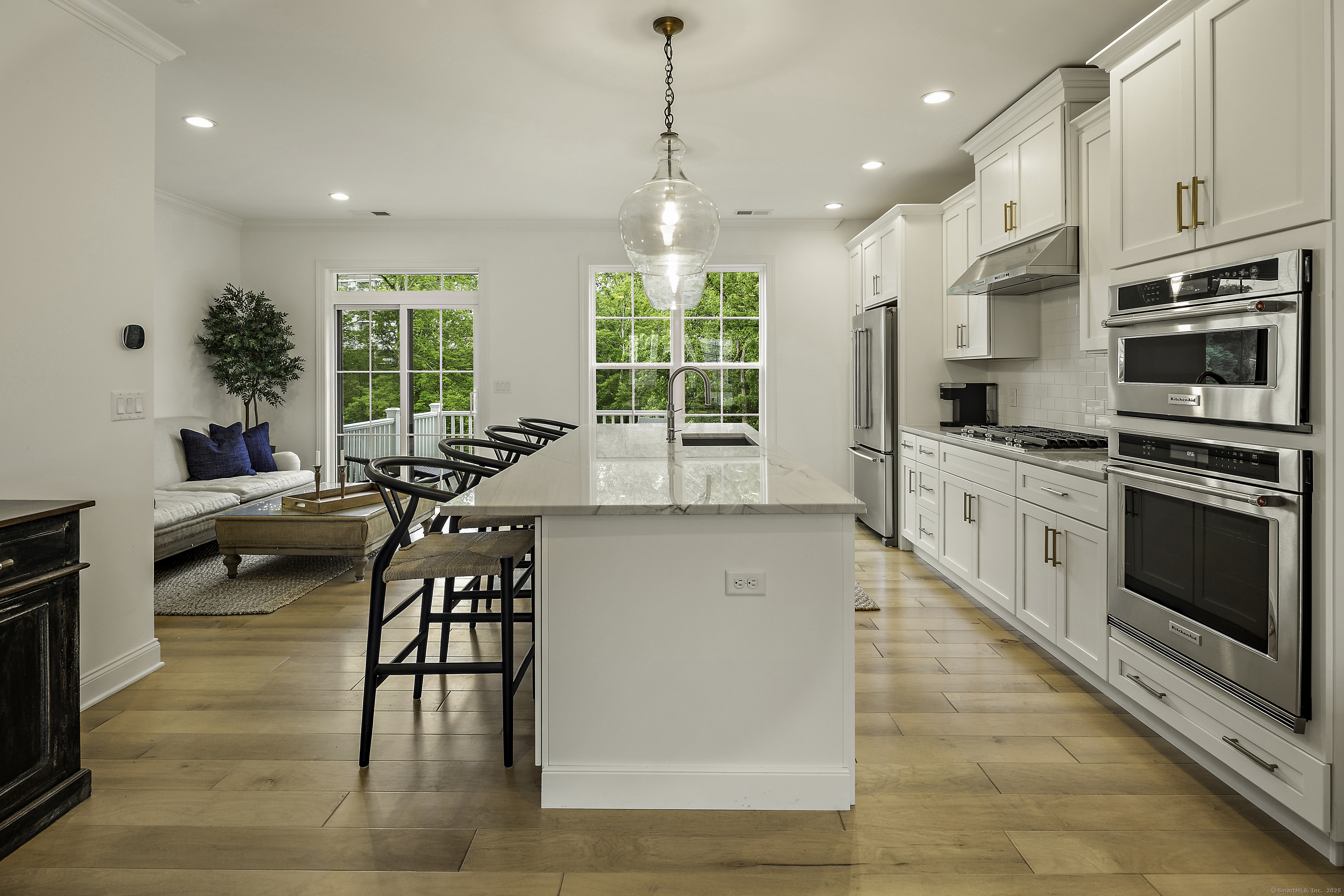 101 Brentwood Circle 101