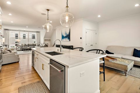 Tiny photo for 101 Brentwood Circle #101, Danbury, CT 06810 (MLS # 24134759)