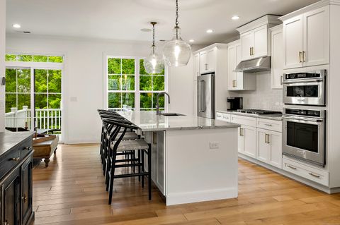Tiny photo for 101 Brentwood Circle #101, Danbury, CT 06810 (MLS # 24134759)