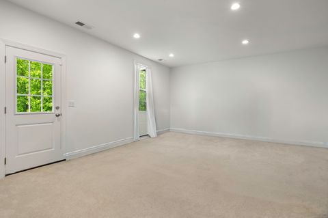 Tiny photo for 101 Brentwood Circle #101, Danbury, CT 06810 (MLS # 24134759)