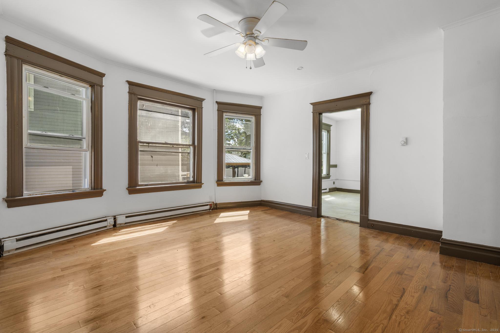 203 Cooke Street