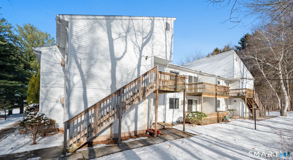 Photo of 1134 Hartford Turnpike #2B2, Vernon, CT 06066 (MLS # 24144969)