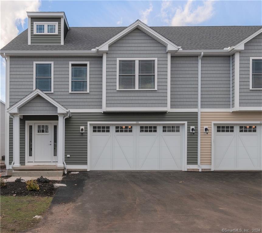 Property for Sale at 22 Lombard Circle 8, North Haven, Connecticut - Bedrooms: 4 
Bathrooms: 3 
Rooms: 7  - $625,000