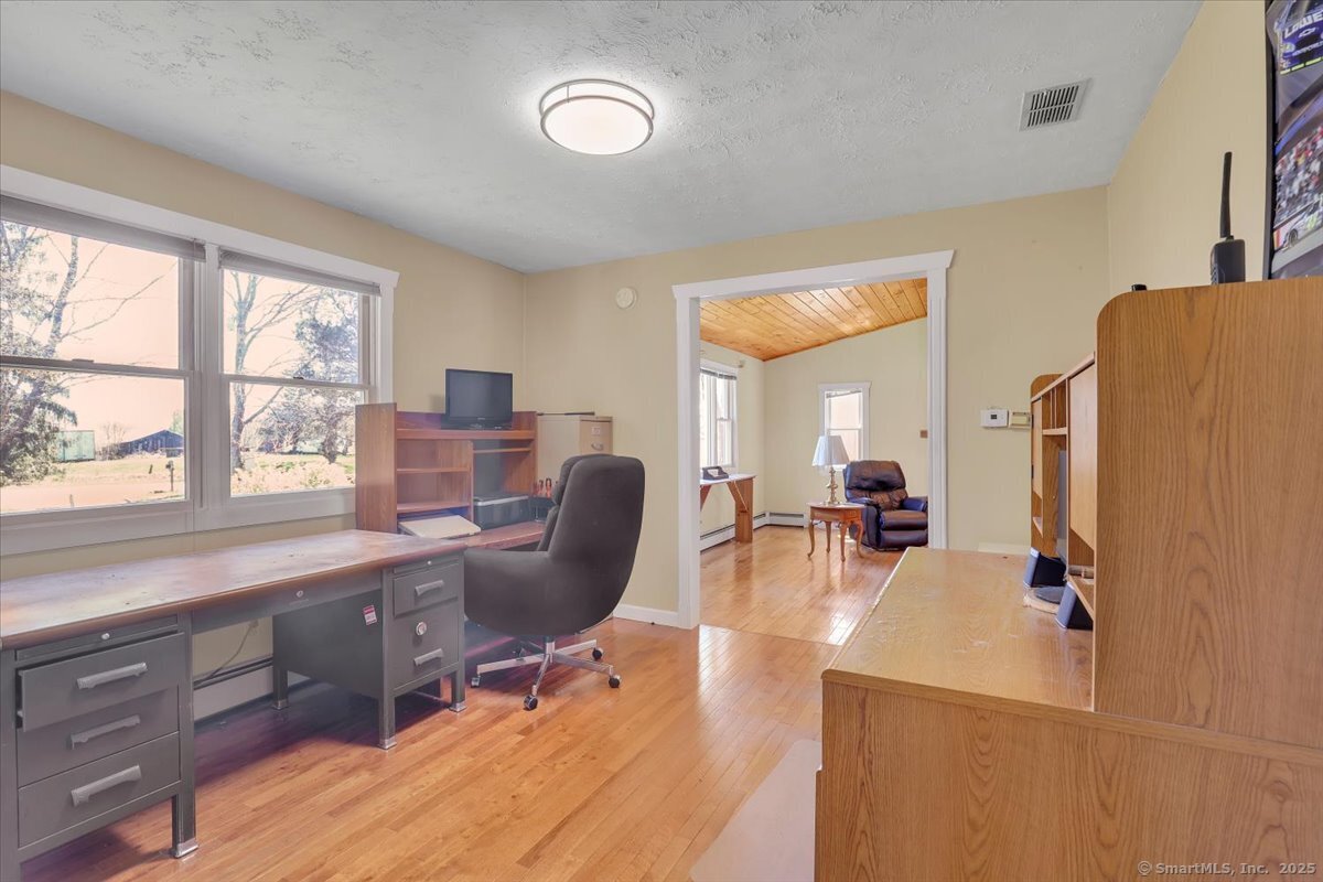 572 Westchester Road, Colchester, Connecticut image 8