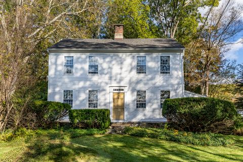 A home in New Milford