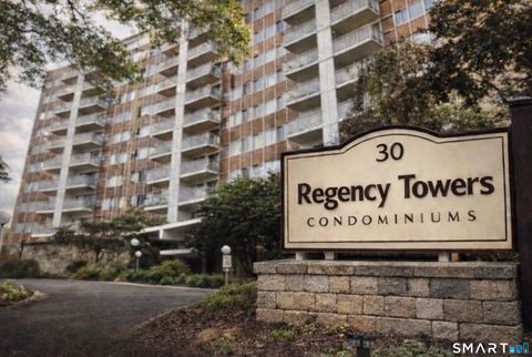 Photo of 30 Woodland Street #9H, Hartford, CT 06105 (MLS # 24165478)