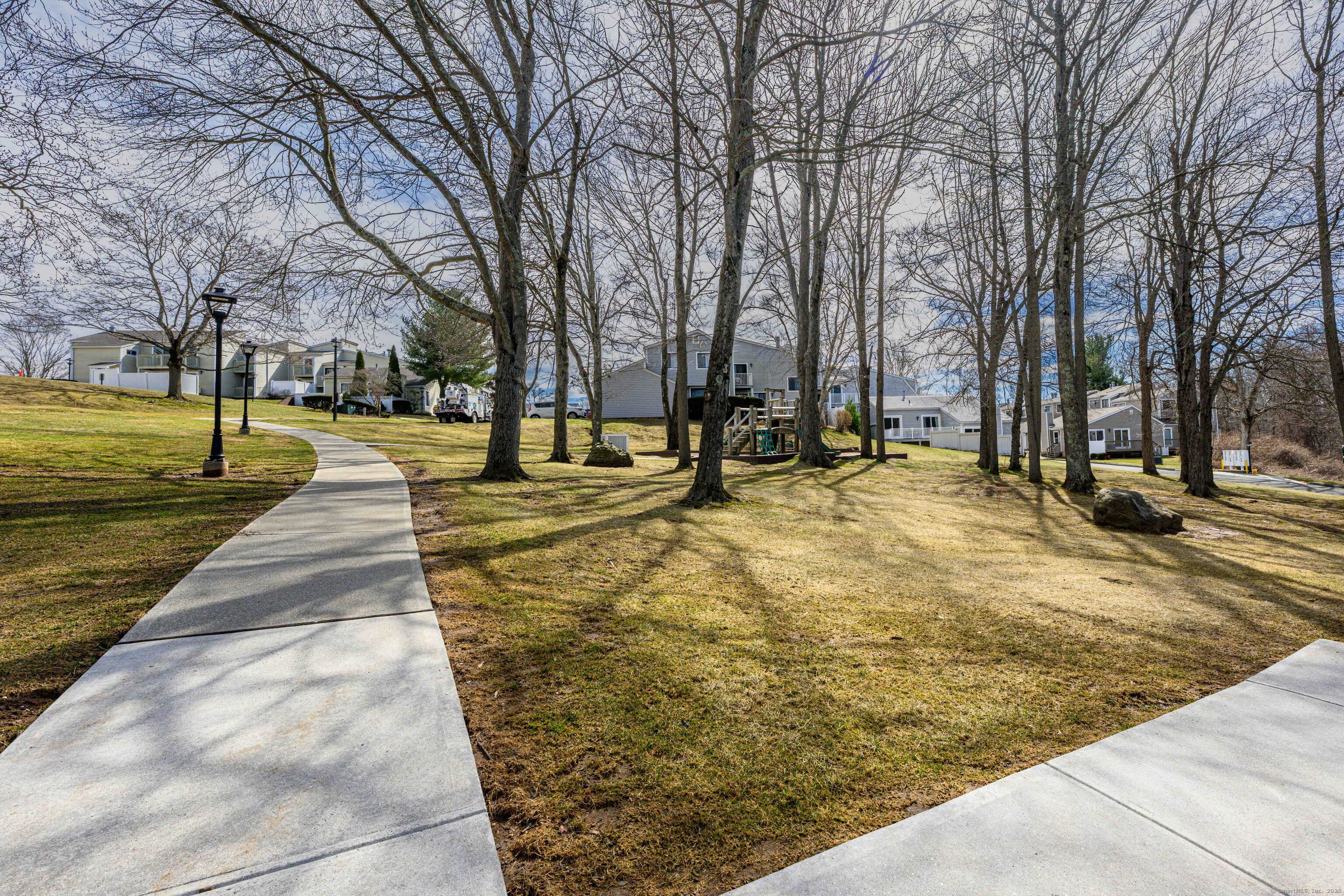 61 Peddlars Drive #61, Branford, Connecticut image 34
