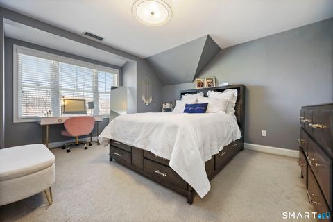 Tiny photo for 4 Red Fox Court, New Fairfield, CT 06812 (MLS # 24164310)