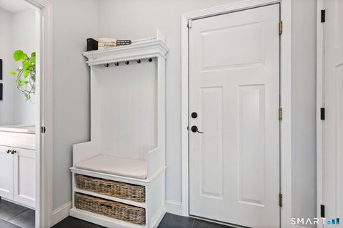 Tiny photo for 4 Red Fox Court, New Fairfield, CT 06812 (MLS # 24164310)